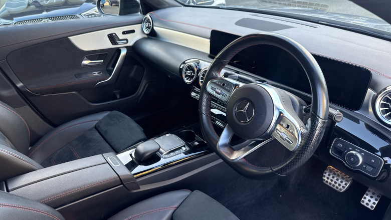 Mercedes-Benz CLA 250e AMG Line Premium + Night Ed 4dr Tip Auto Saloon